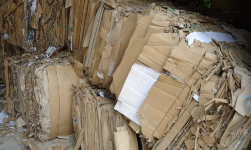Manufacturing Pulp Packaging with cardboard scraps